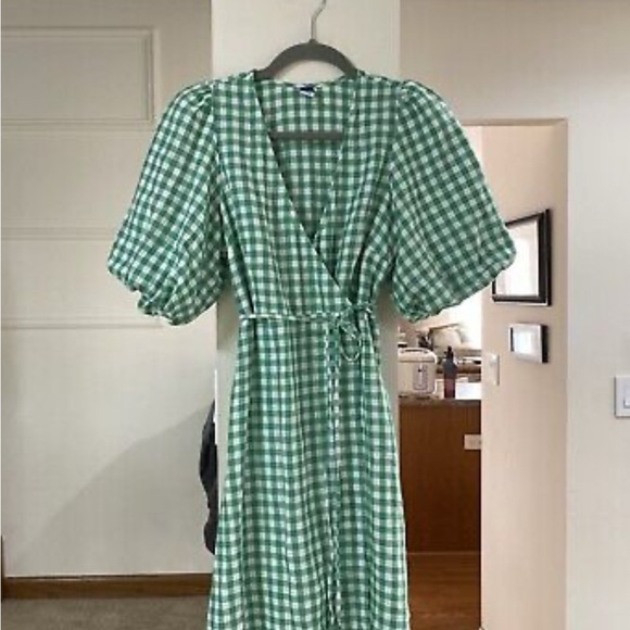 Old Navy | Dresses | Green Gingham Wrap Dress | Poshmark